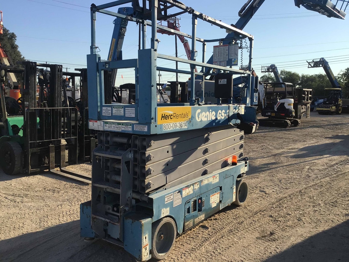 2016 Genie GS-3232-3