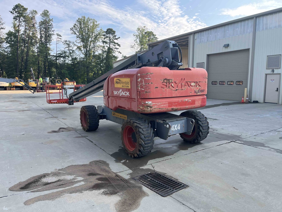 2016 Skyjack SJ82 T-16