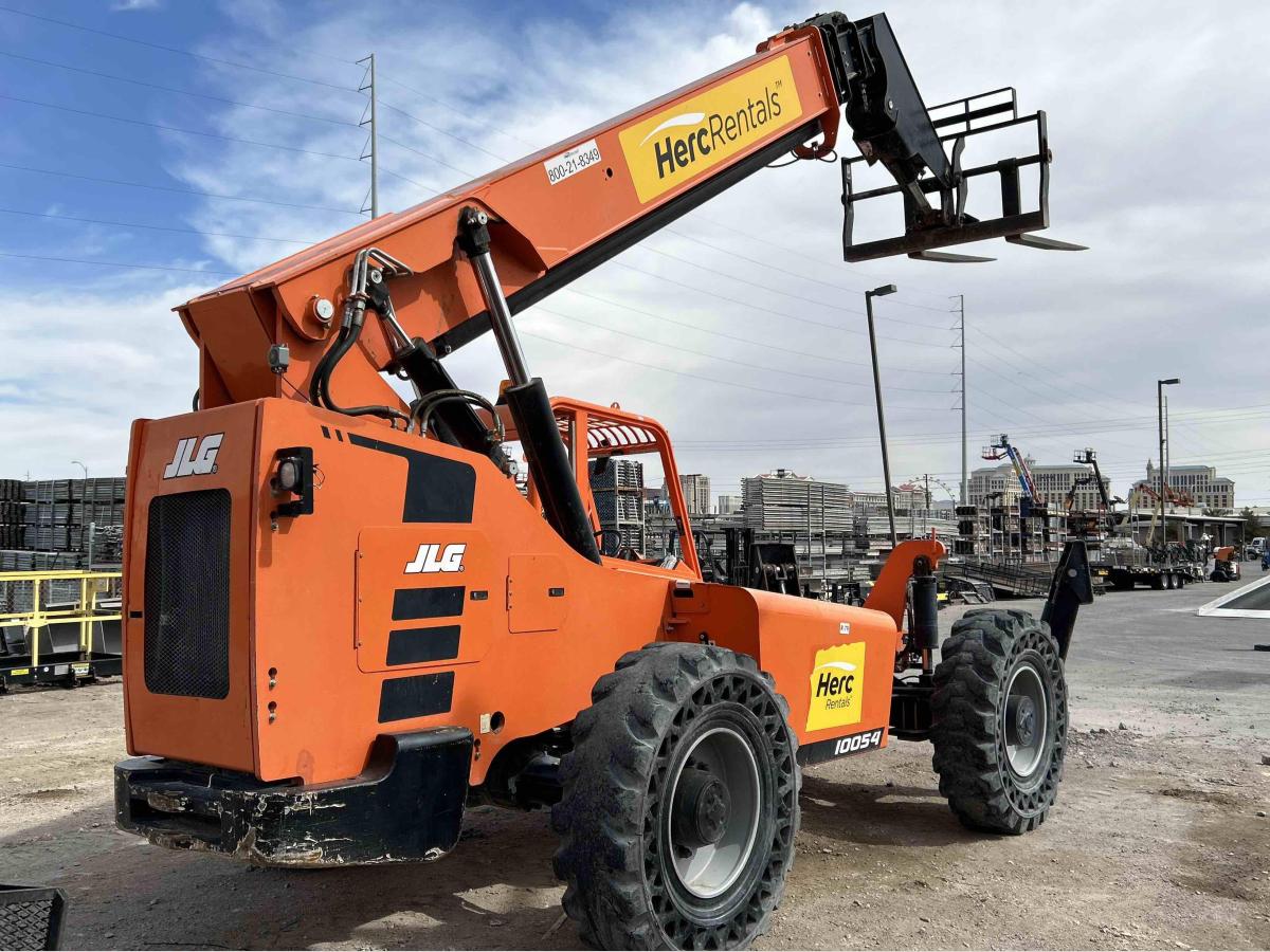 2018 SkyTrak 10054