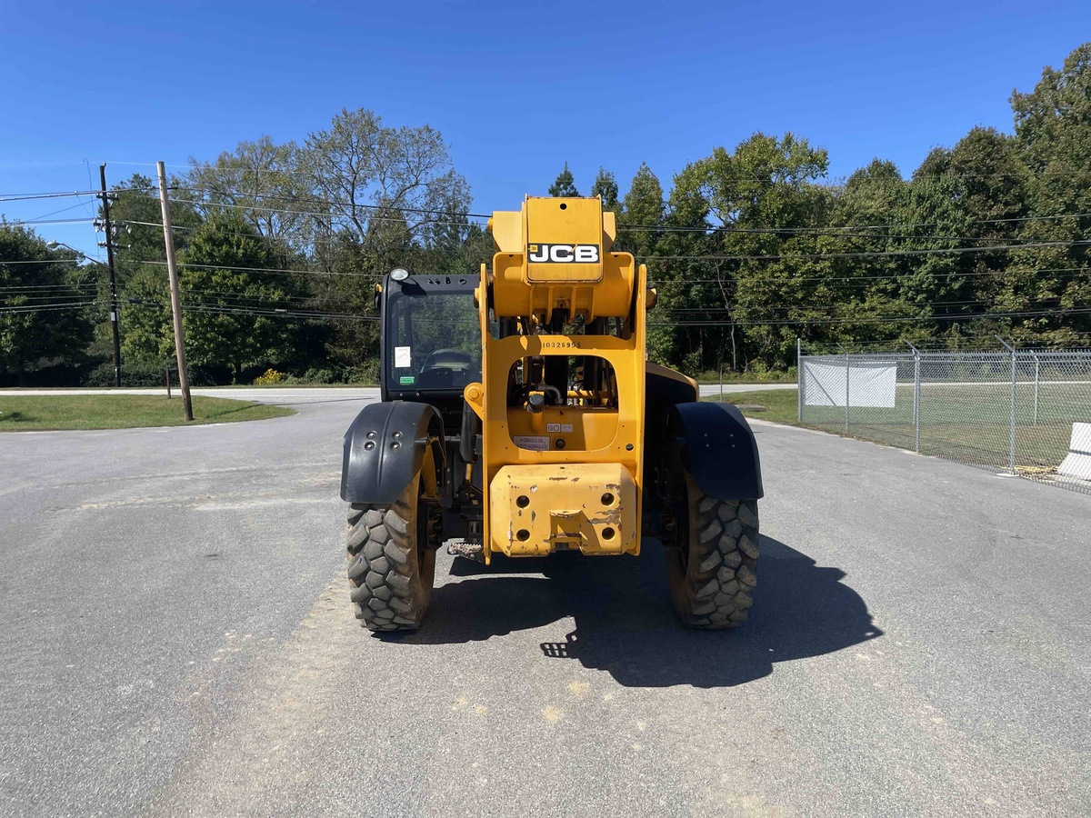 2021 JCB 507-42-4