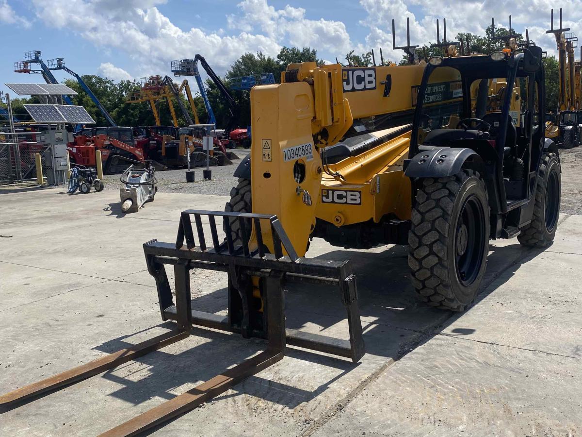 2021 JCB 507-42-2