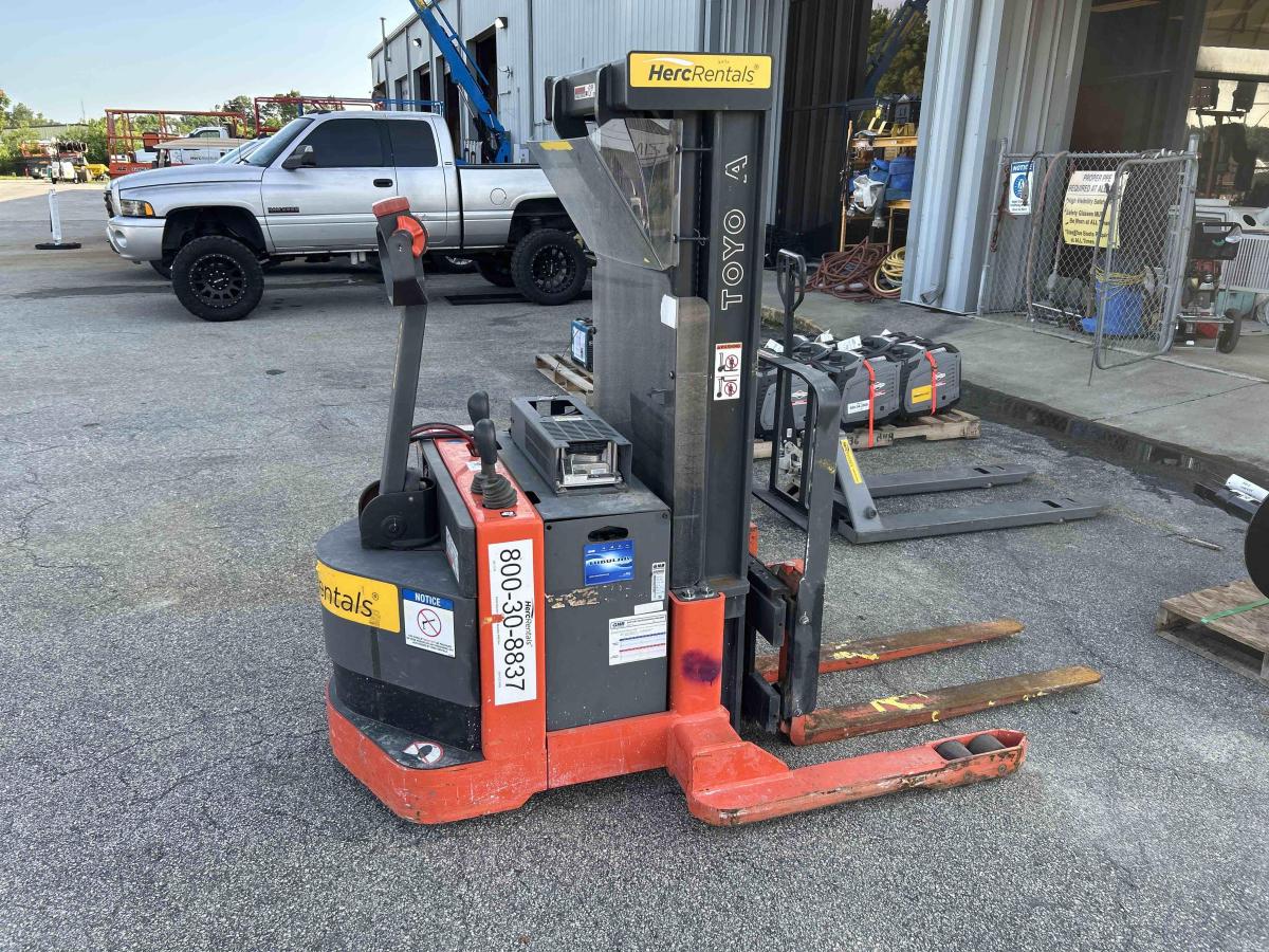 2021 Toyota 6BWS20-2