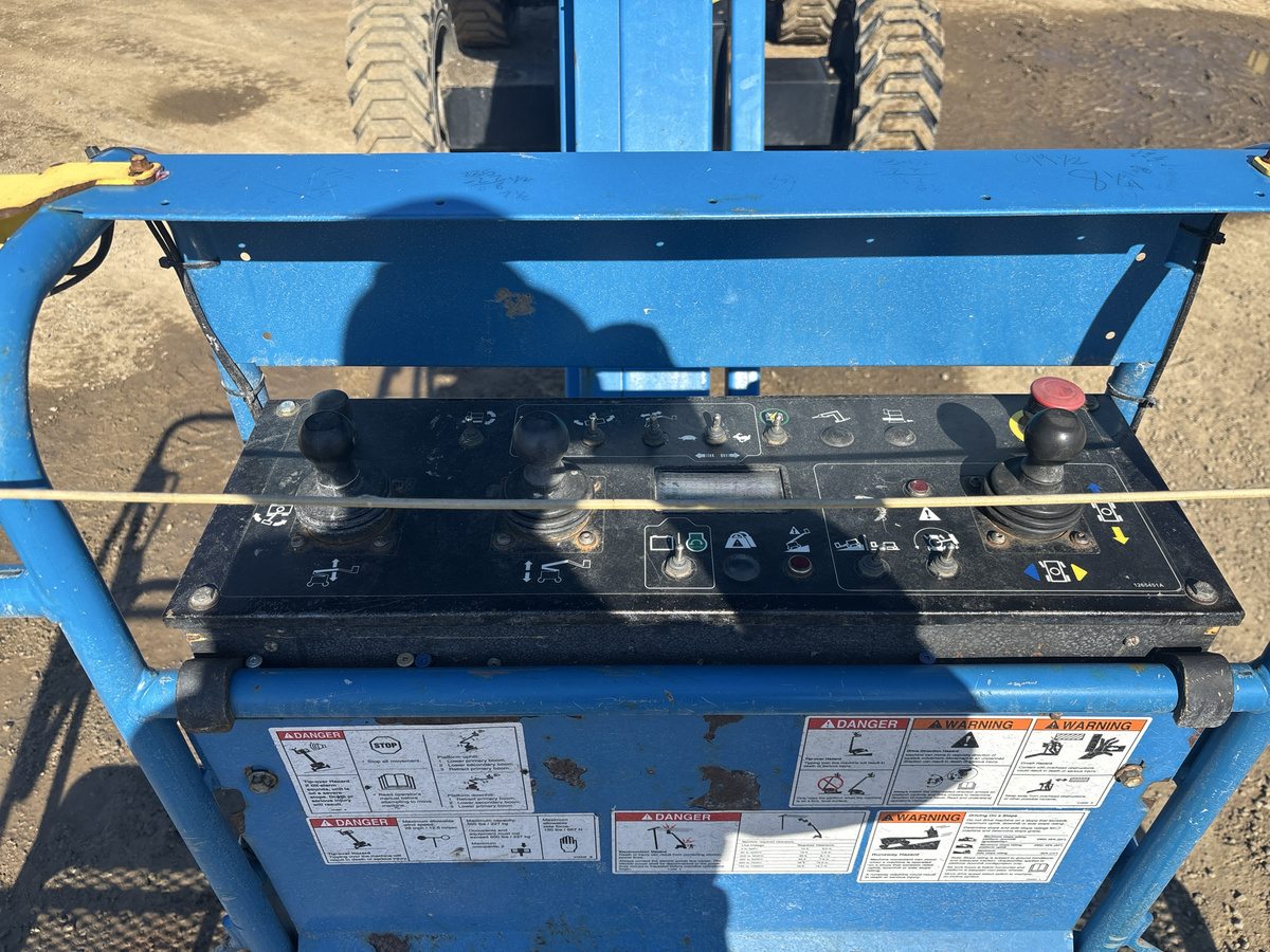 2017 Genie Z-60/37 FE-9