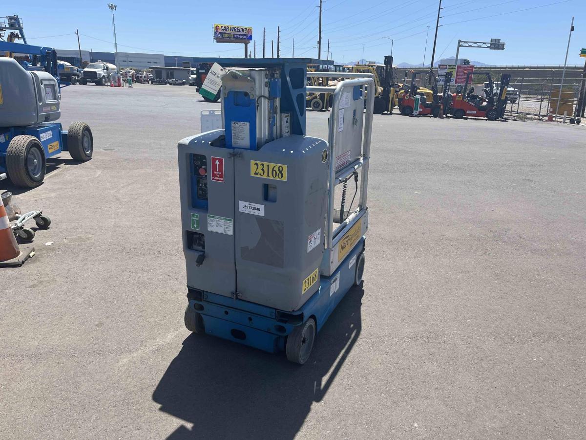 2018 Genie GR-12
