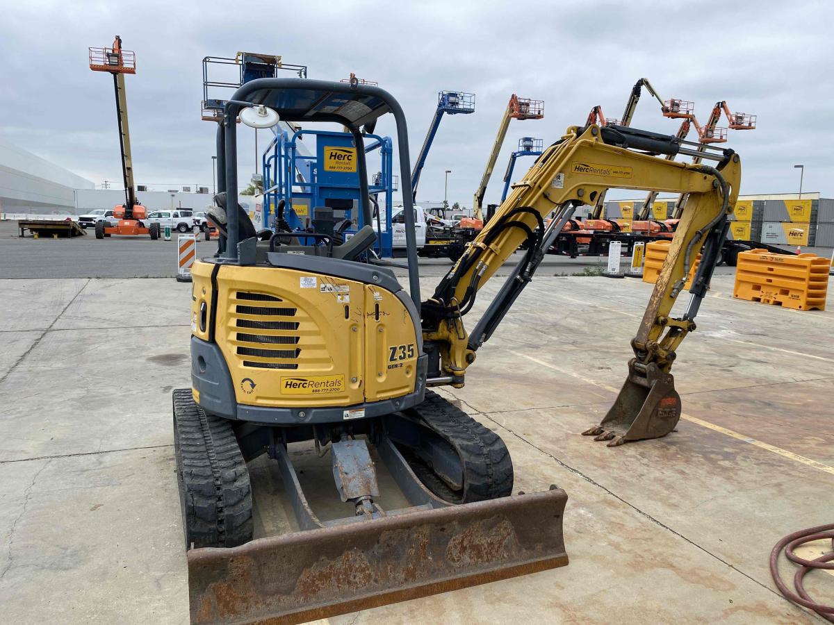 2018 John Deere 50G