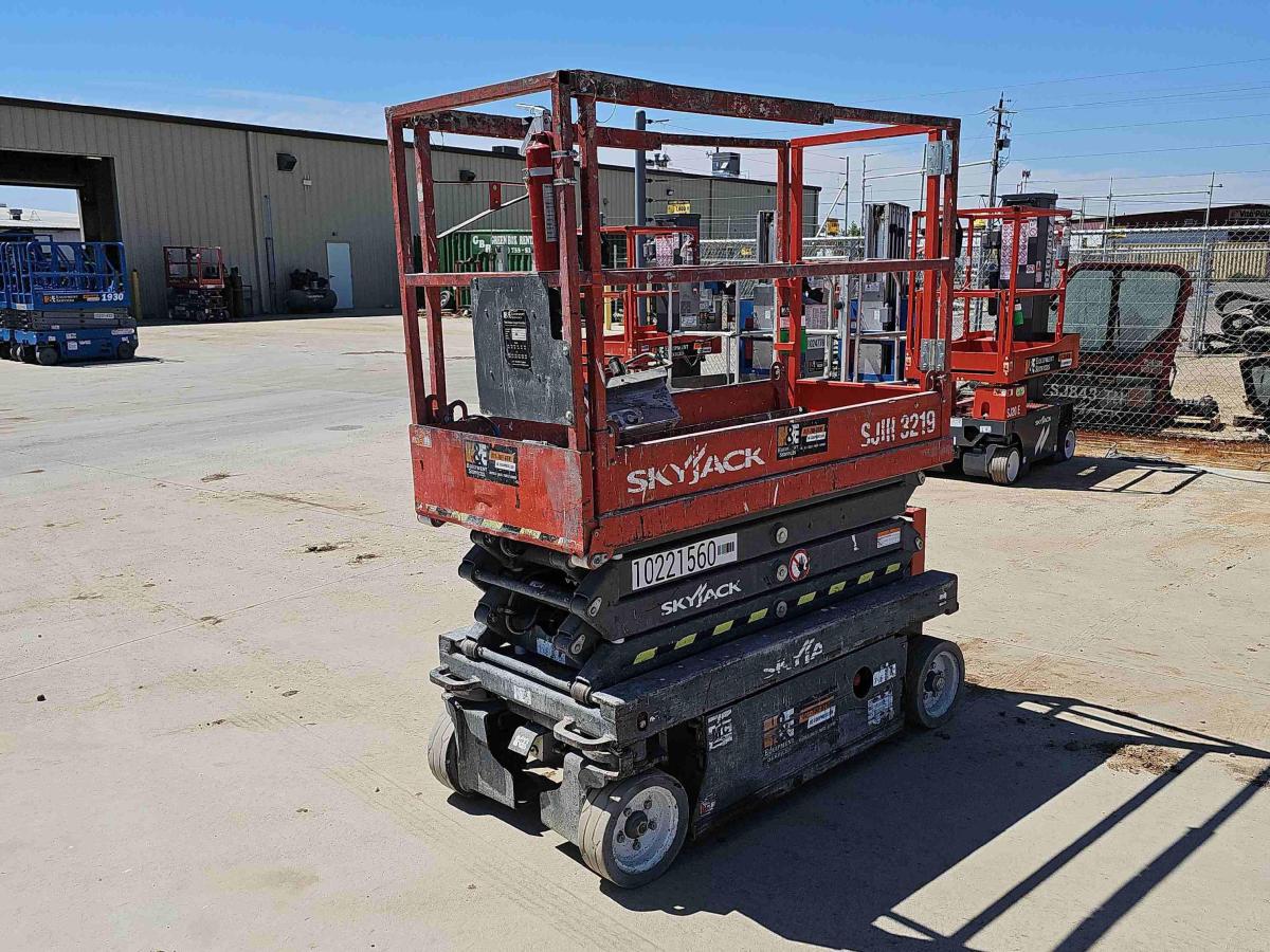2017 Skyjack SJ3219