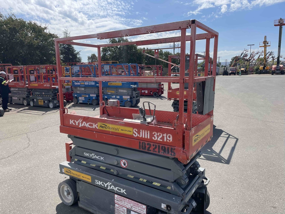 2017 Skyjack SJ3219-1