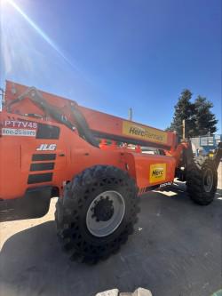 2019 SkyTrak 10042