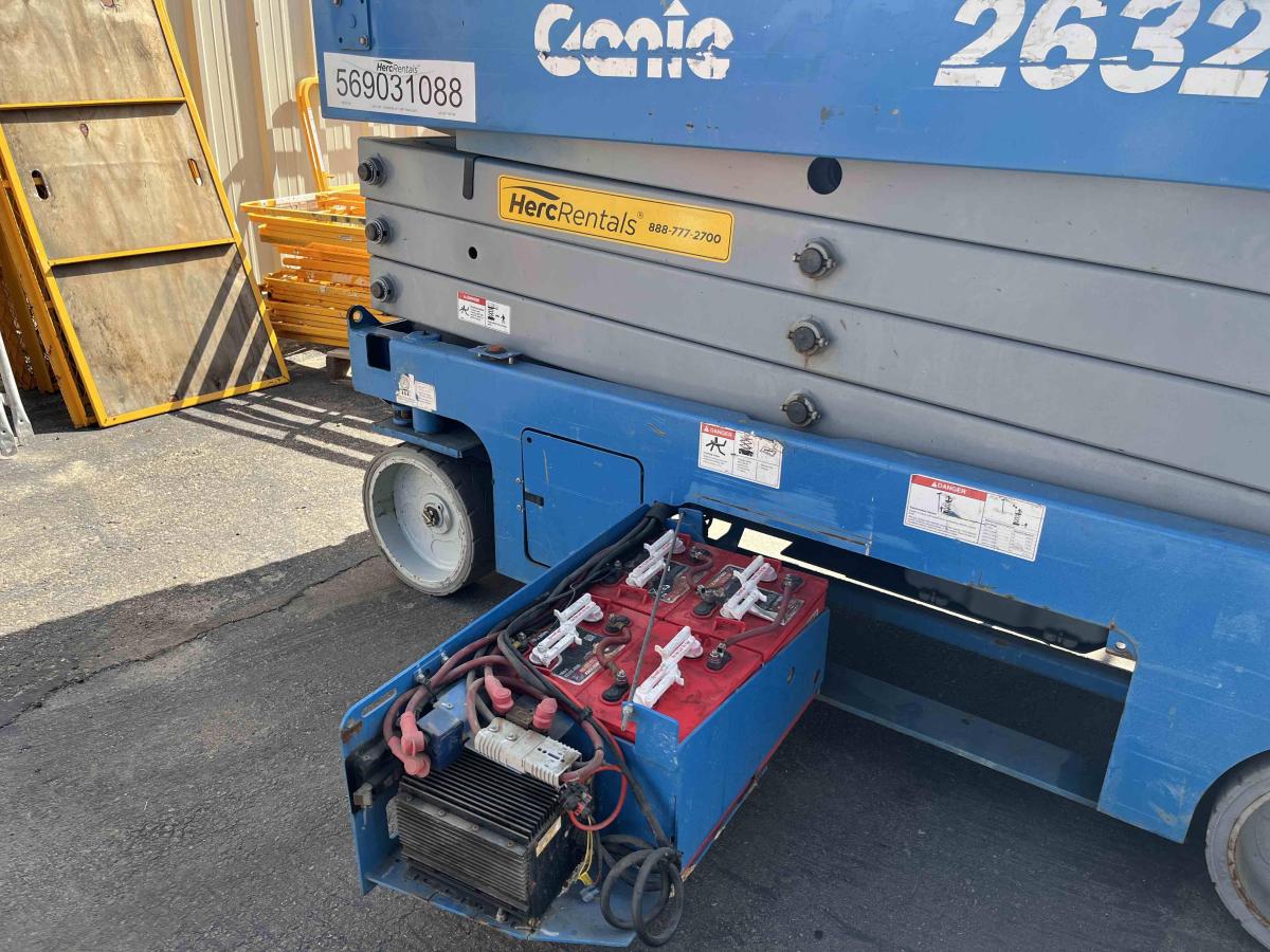 2018 Genie GS-2632
