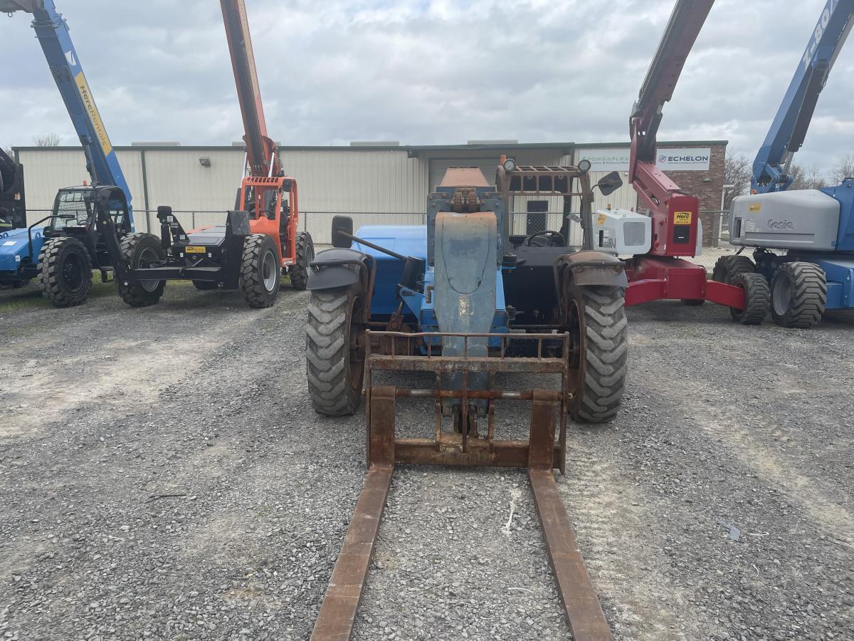 2018 Genie GTH 844