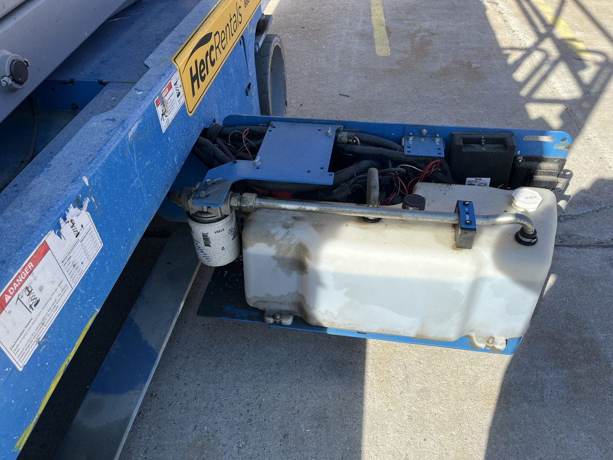 2019 Genie GS-4047-9