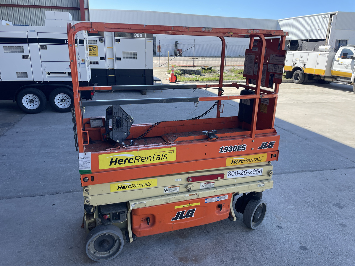 2019 JLG 1930ES-5