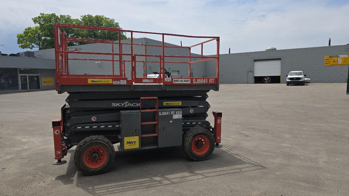 2017 Skyjack SJ8841 RT