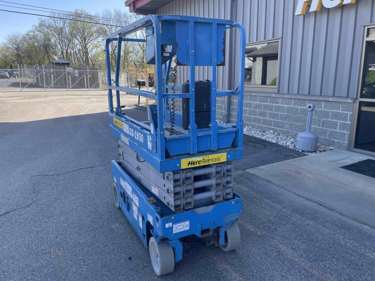 2018 Genie GS-1930-5