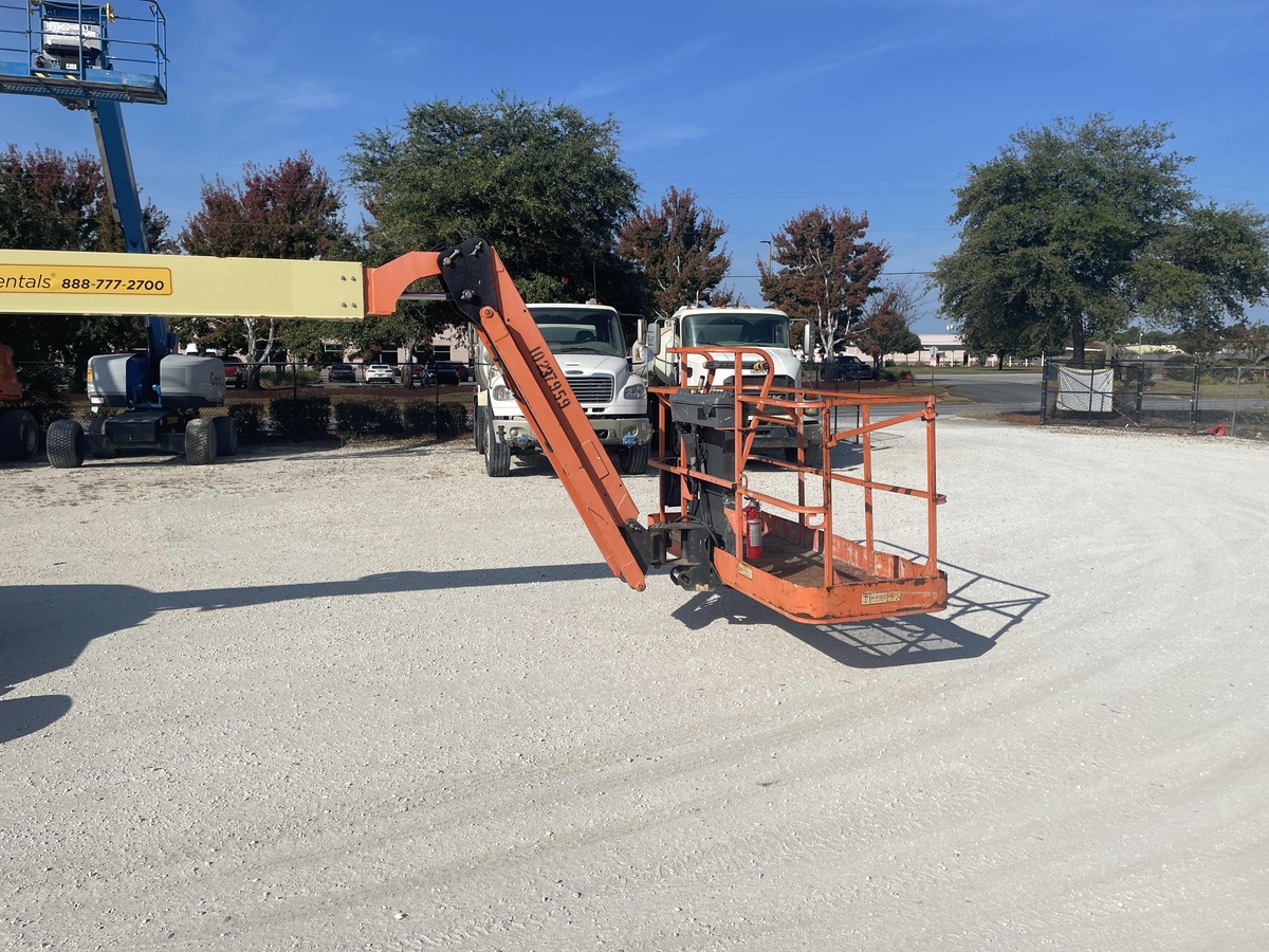 2018 JLG 460SJ-7