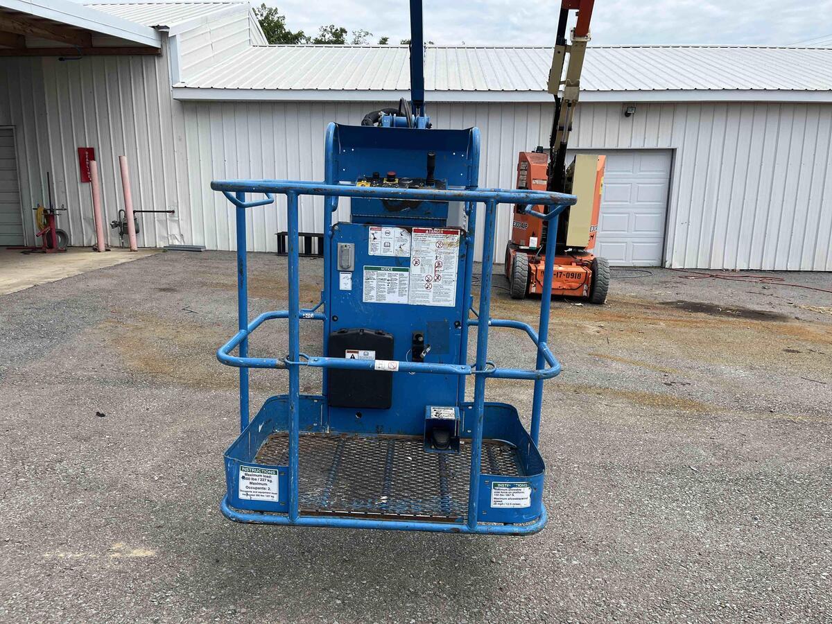 2014 Genie Z-30/20N RJ-4