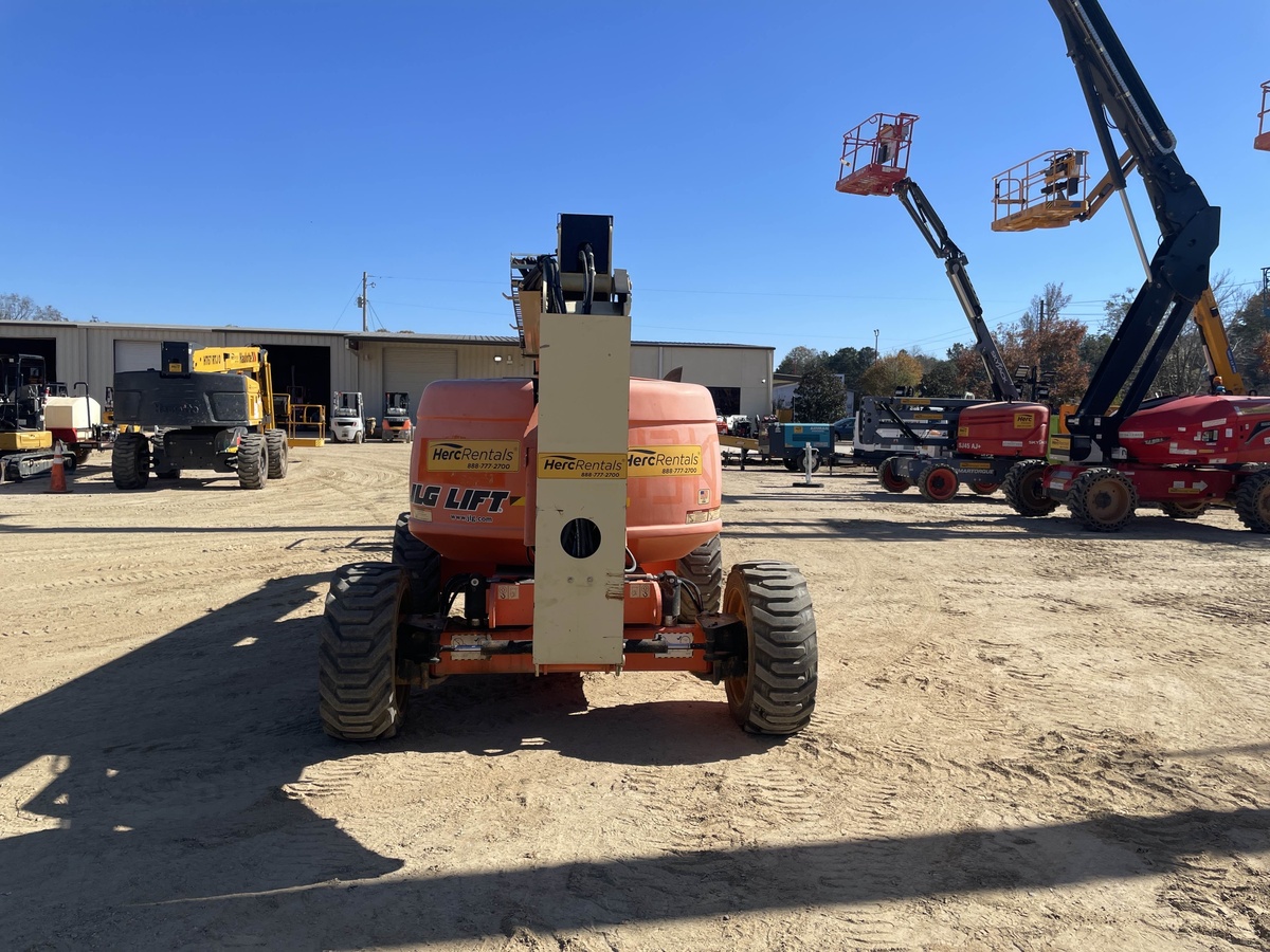 2017 JLG 600AJ-5