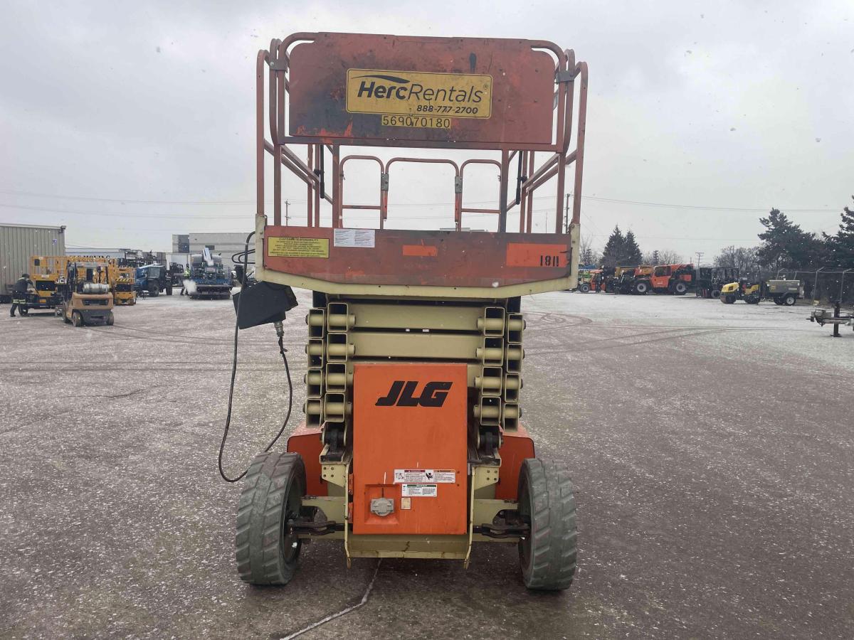 2015 JLG 4069LE