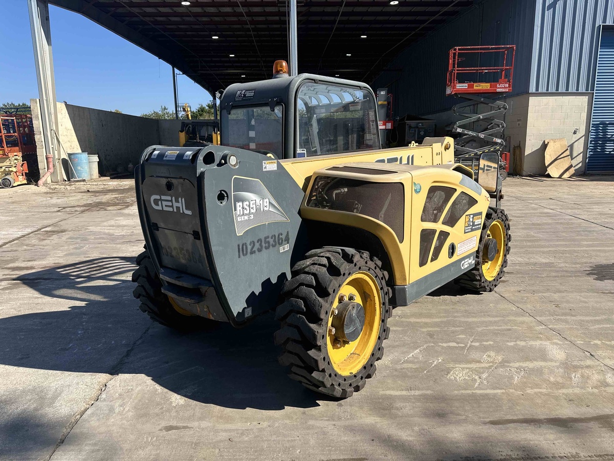 2018 Gehl RS5-19-4