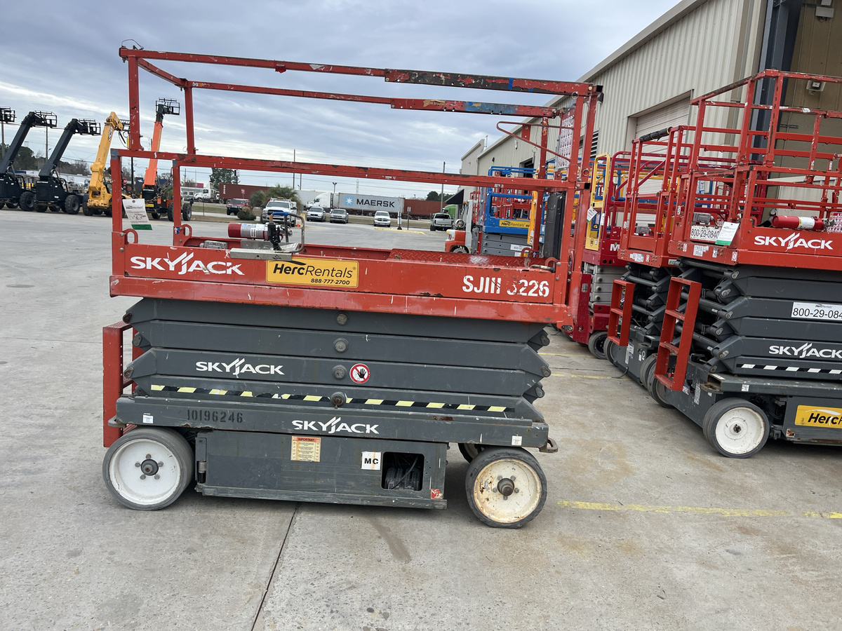 2016 Skyjack SJ3226-2