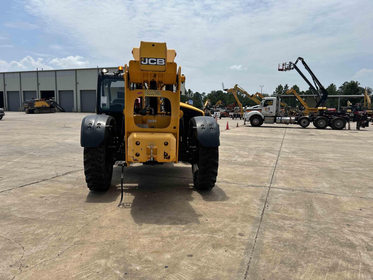 2021 JCB 507-42-4