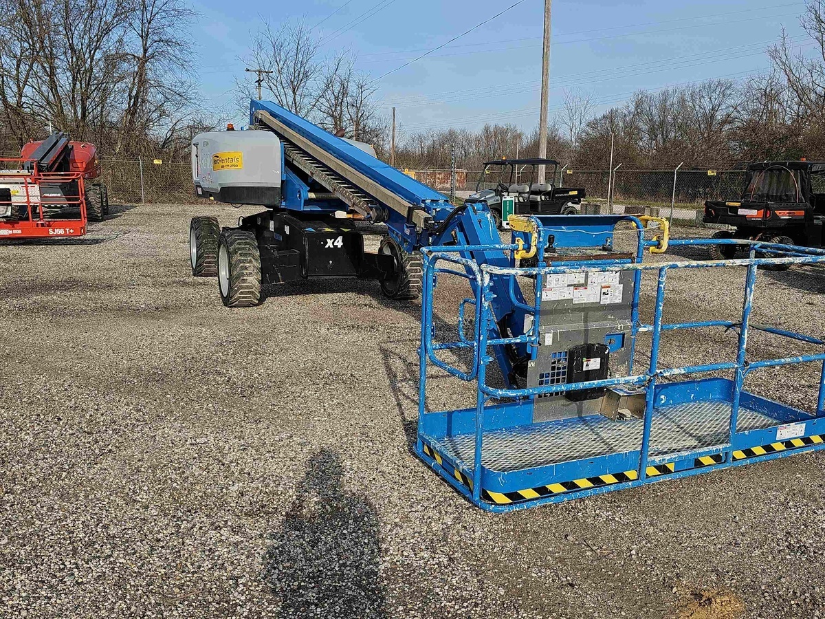 2018 Genie S-65-8