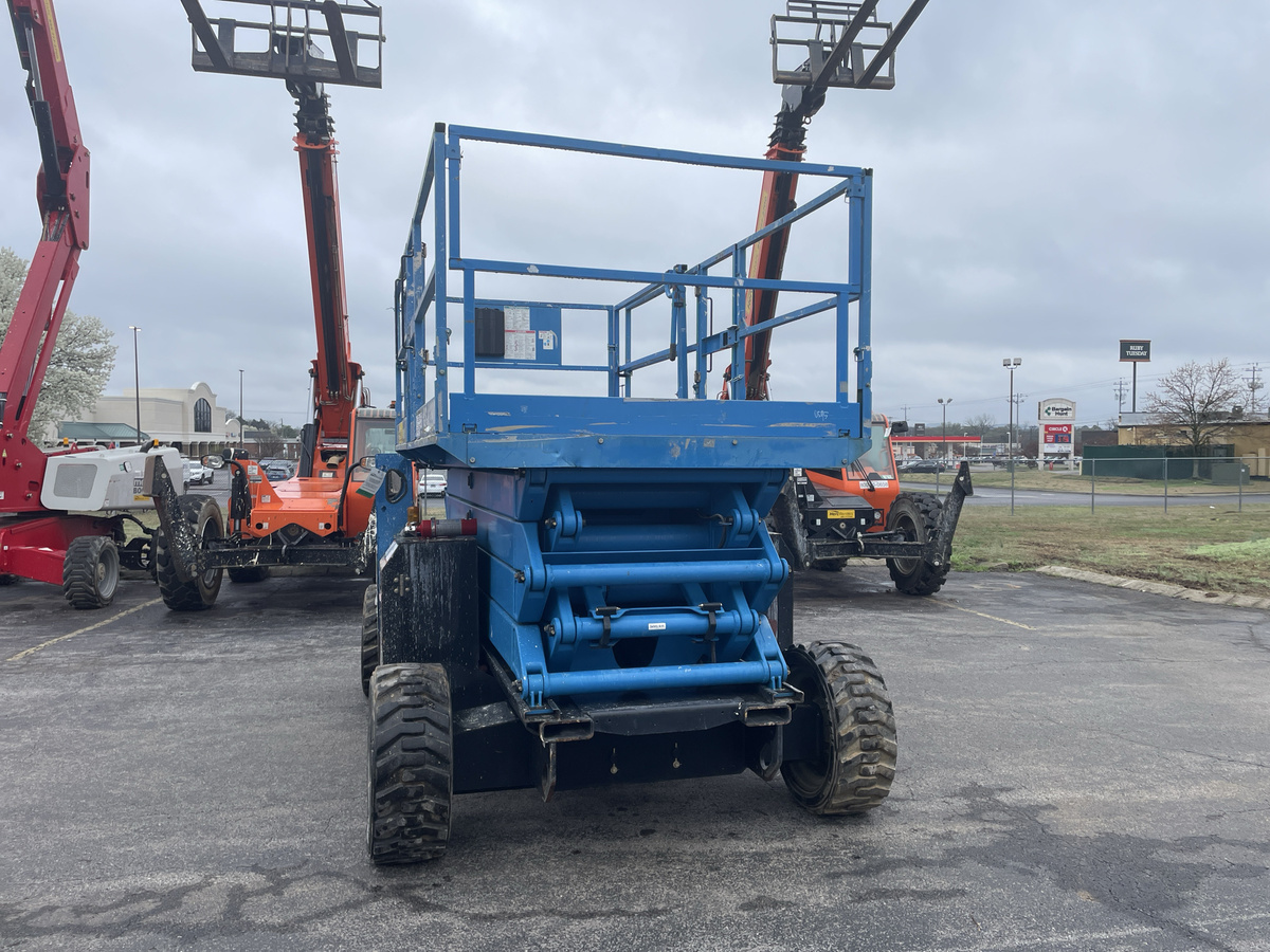 2015 Genie GS-4390 RT-4