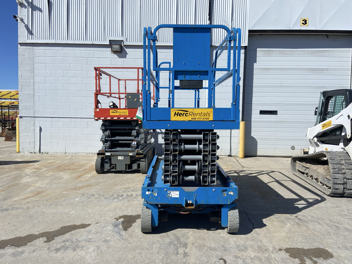2018 Genie GS-4047-4