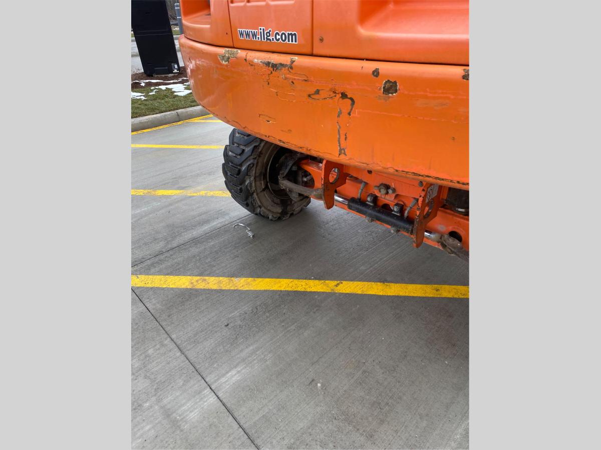 2014 JLG 460SJ