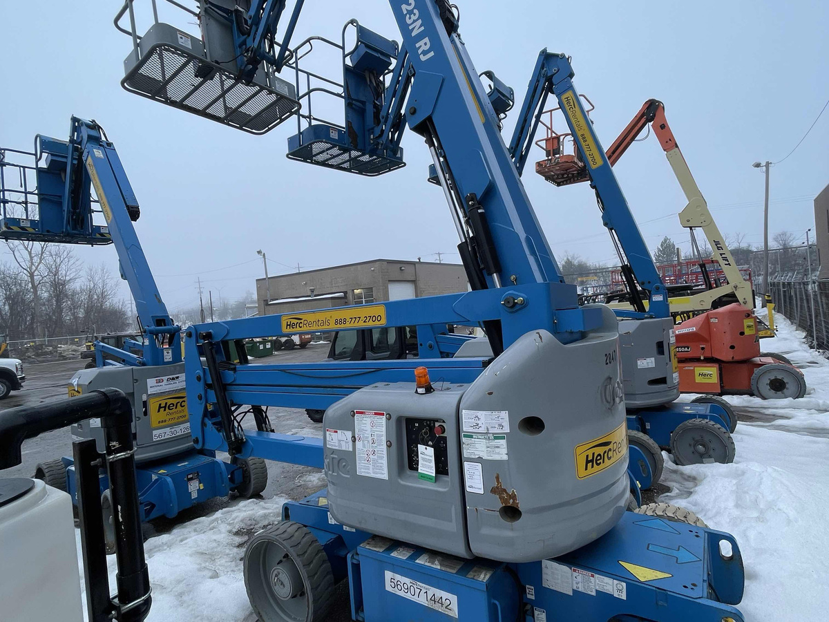 2015 Genie Z-40/23 N