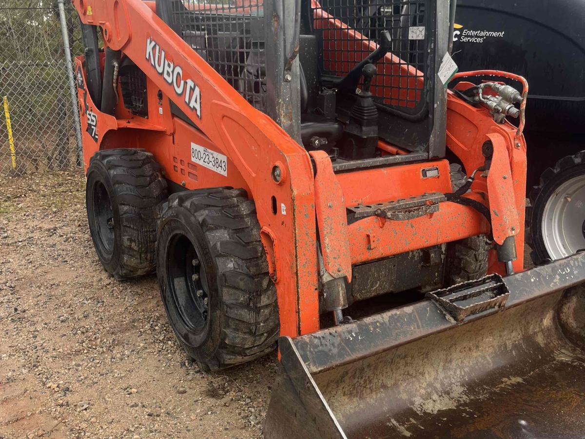2018 Kubota SSV75