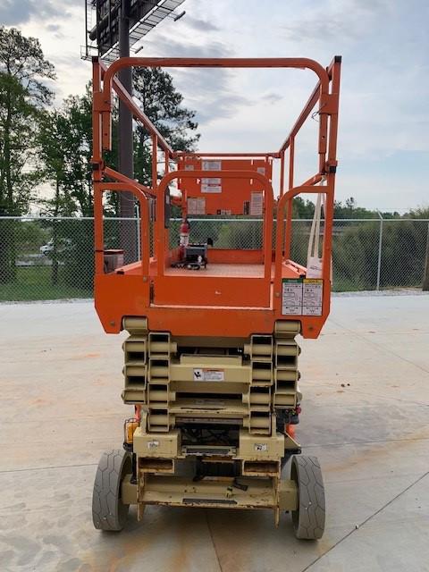 2018 JLG 3246ES