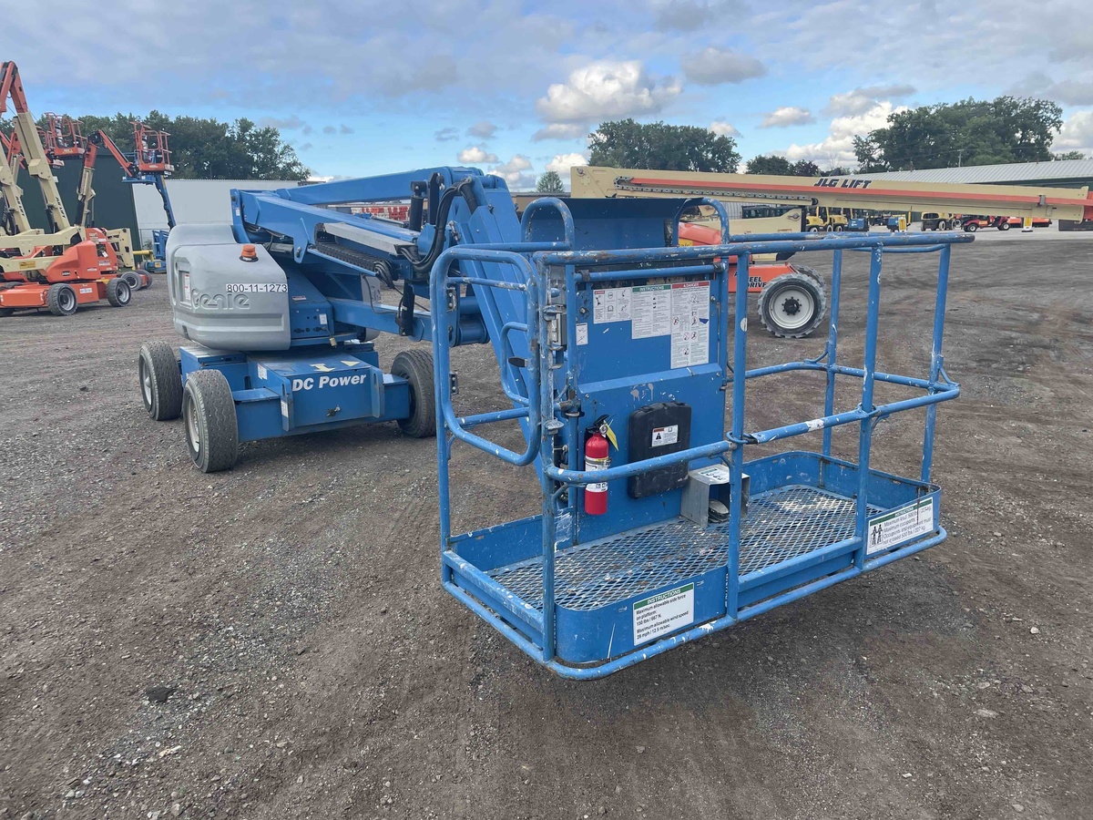 2016 Genie Z-45/25-2