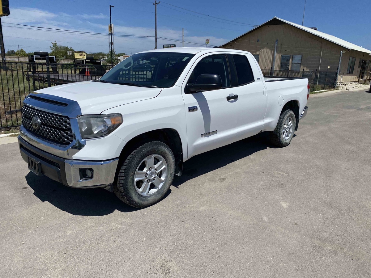 2021 Toyota Tundra-1