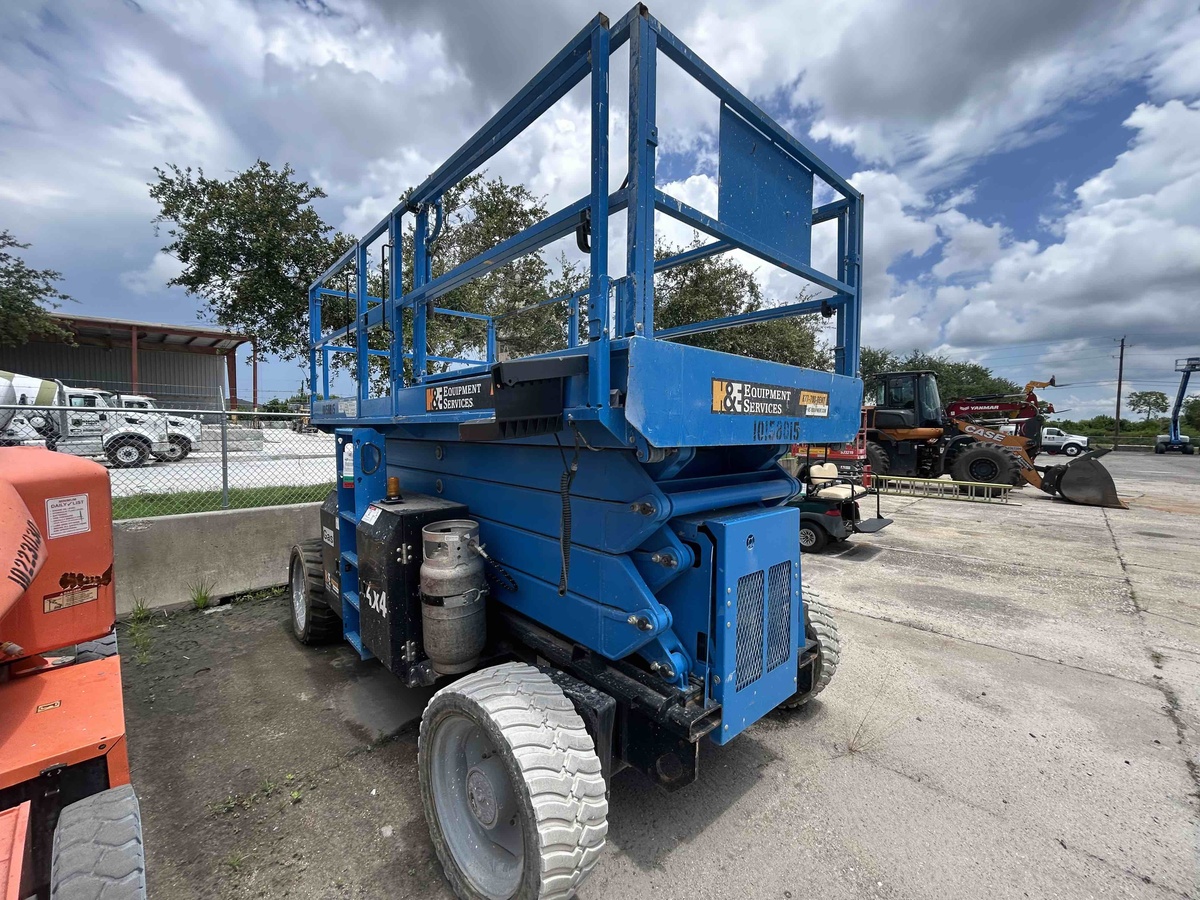 2015 Genie GS-4390 RT