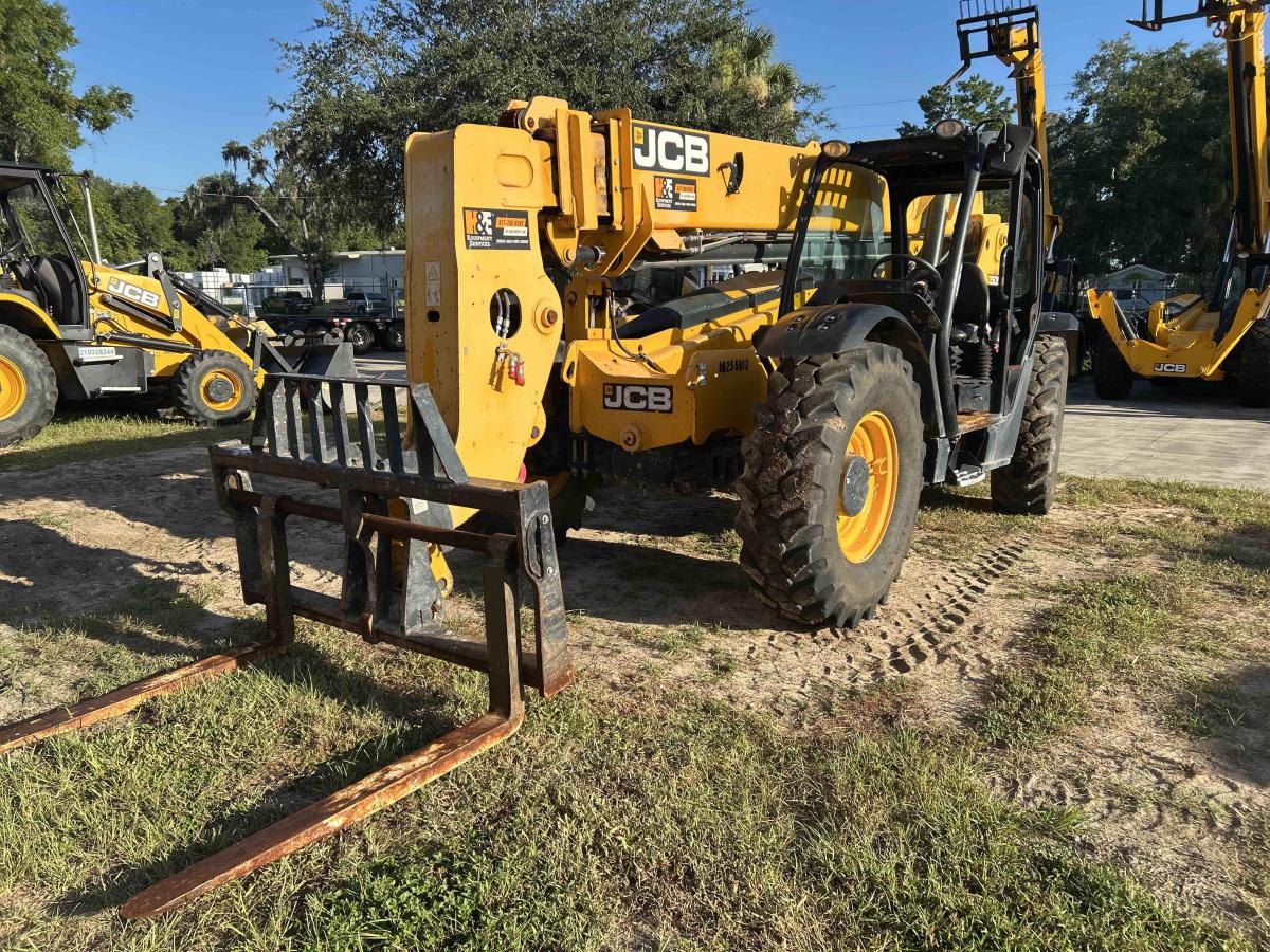2018 JCB 509-42
