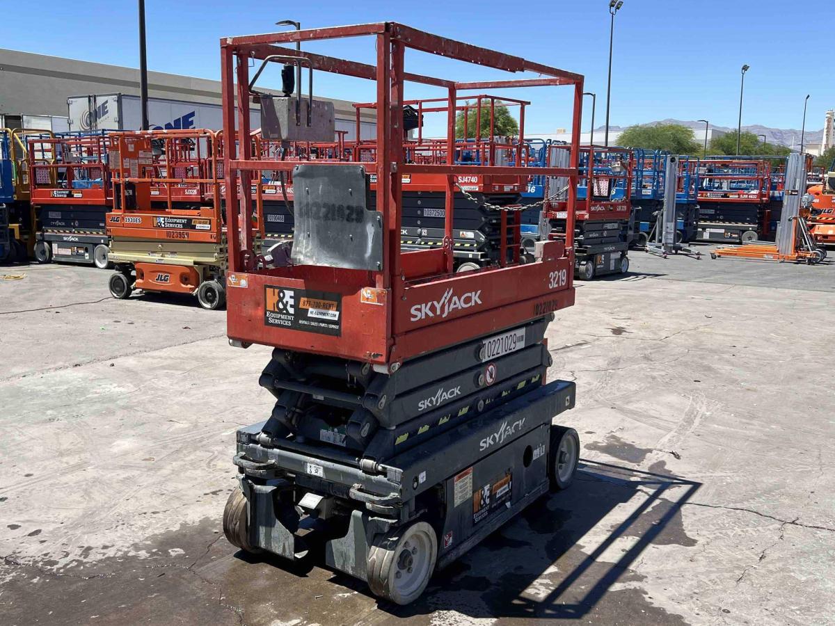 2017 Skyjack SJ3219
