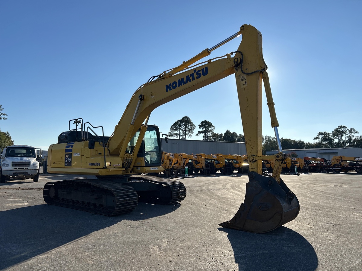 2021 Komatsu PC210LC-11-2
