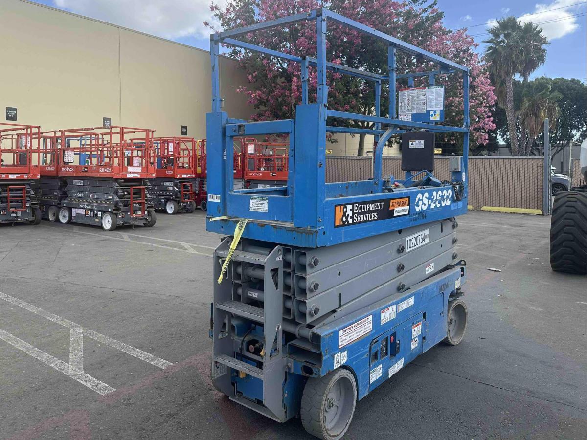 2017 Genie GS-2632