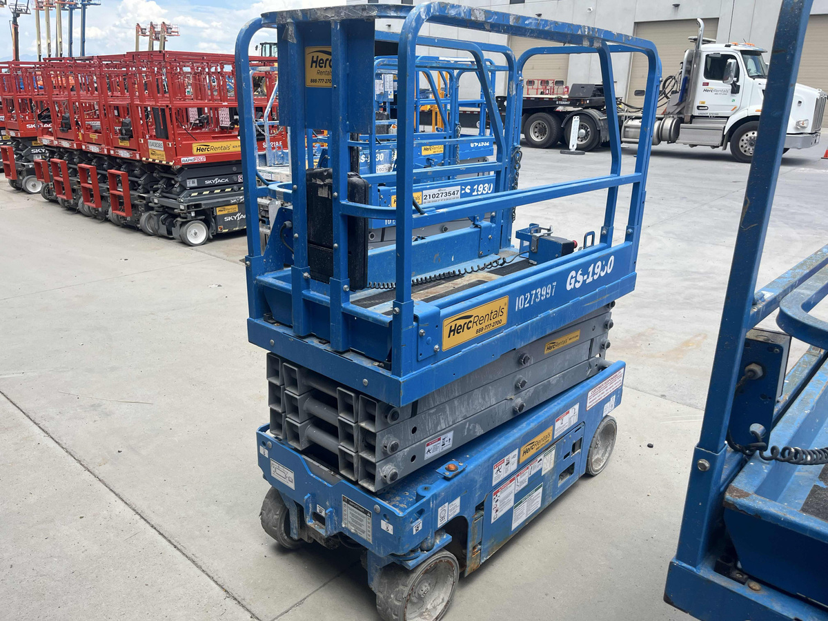 2019 Genie GS-1930-4