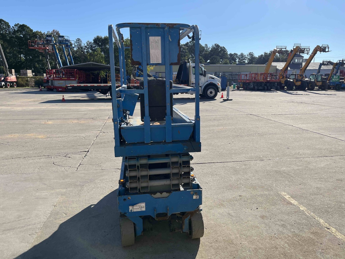 2018 Genie GS-1930-4