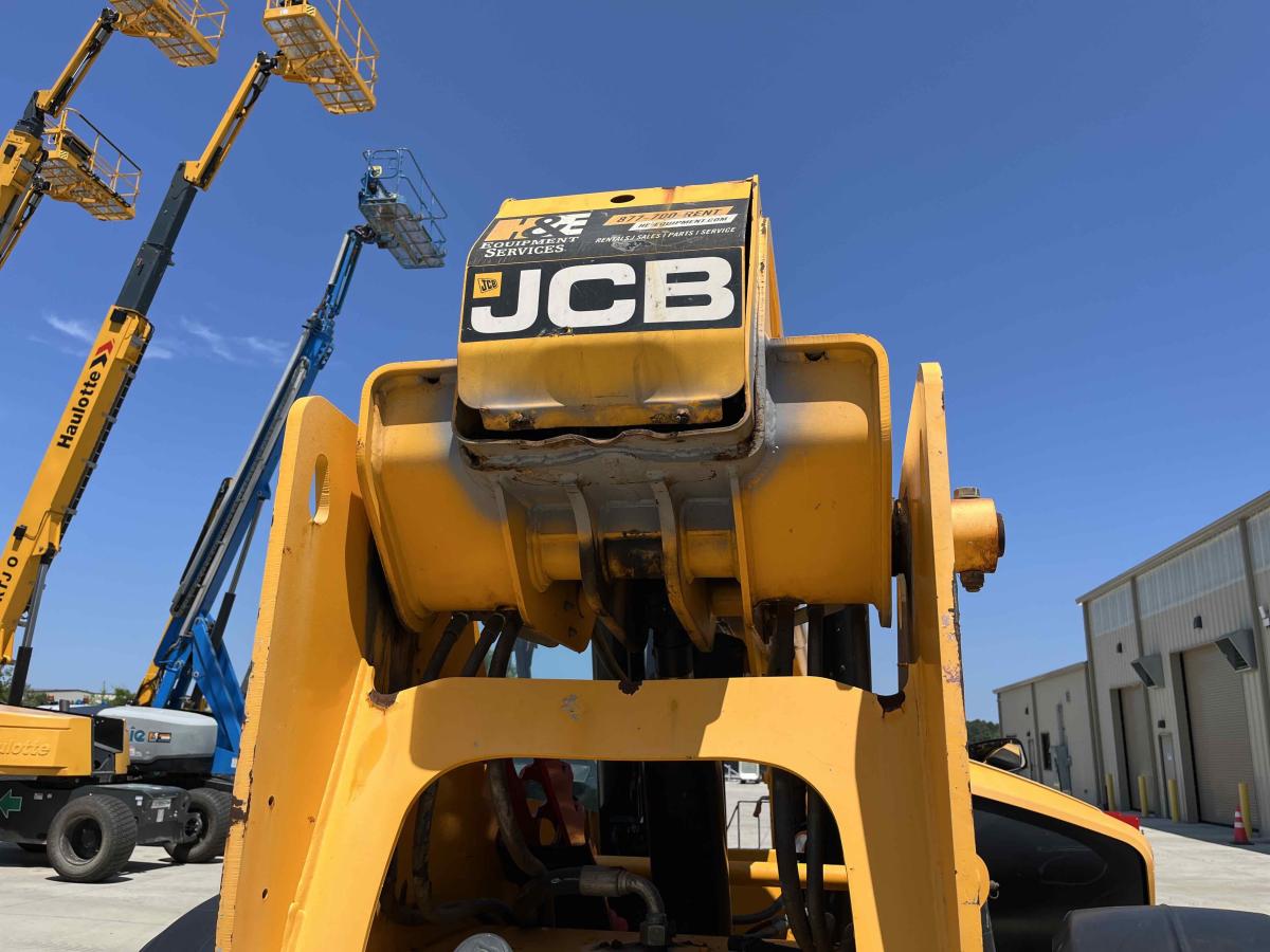 2018 JCB 509-42-7