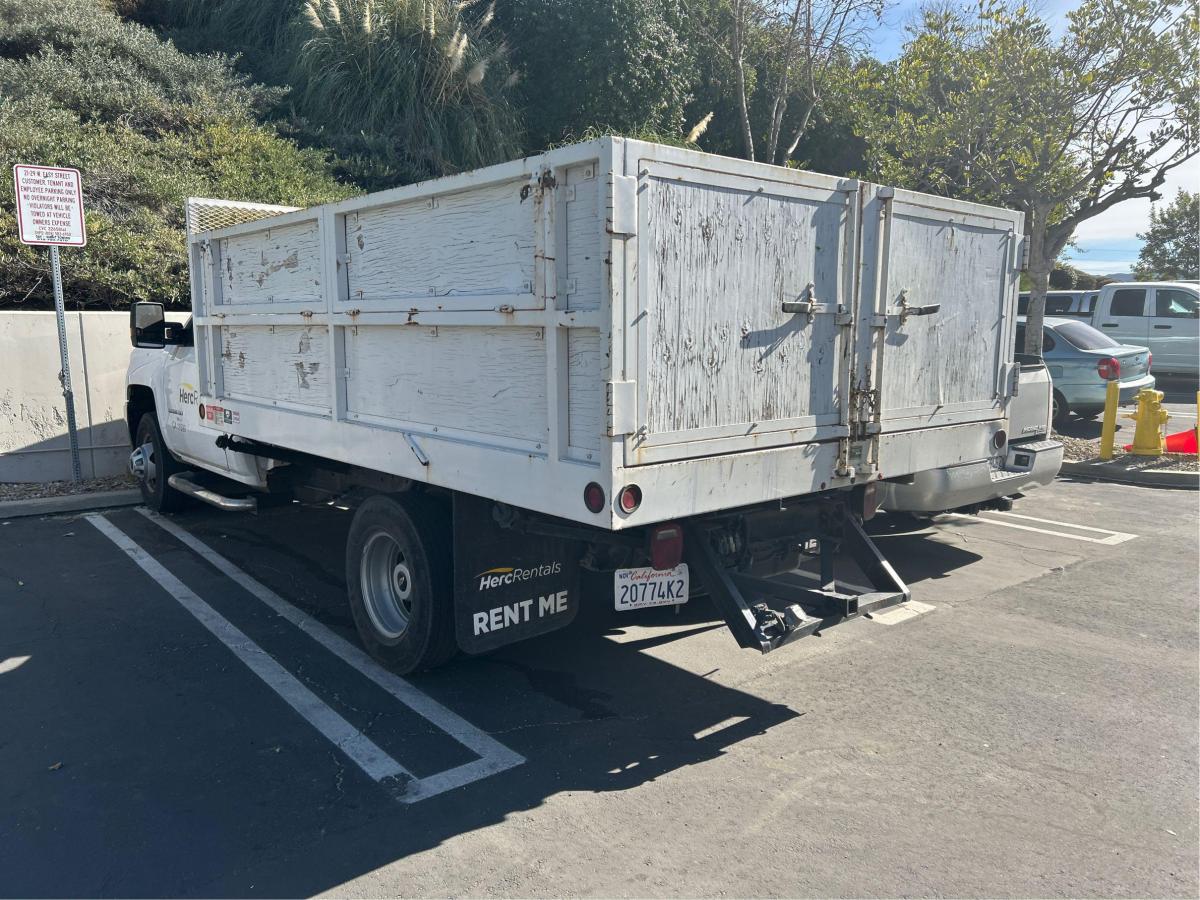 2018 Chevrolet 3500-2