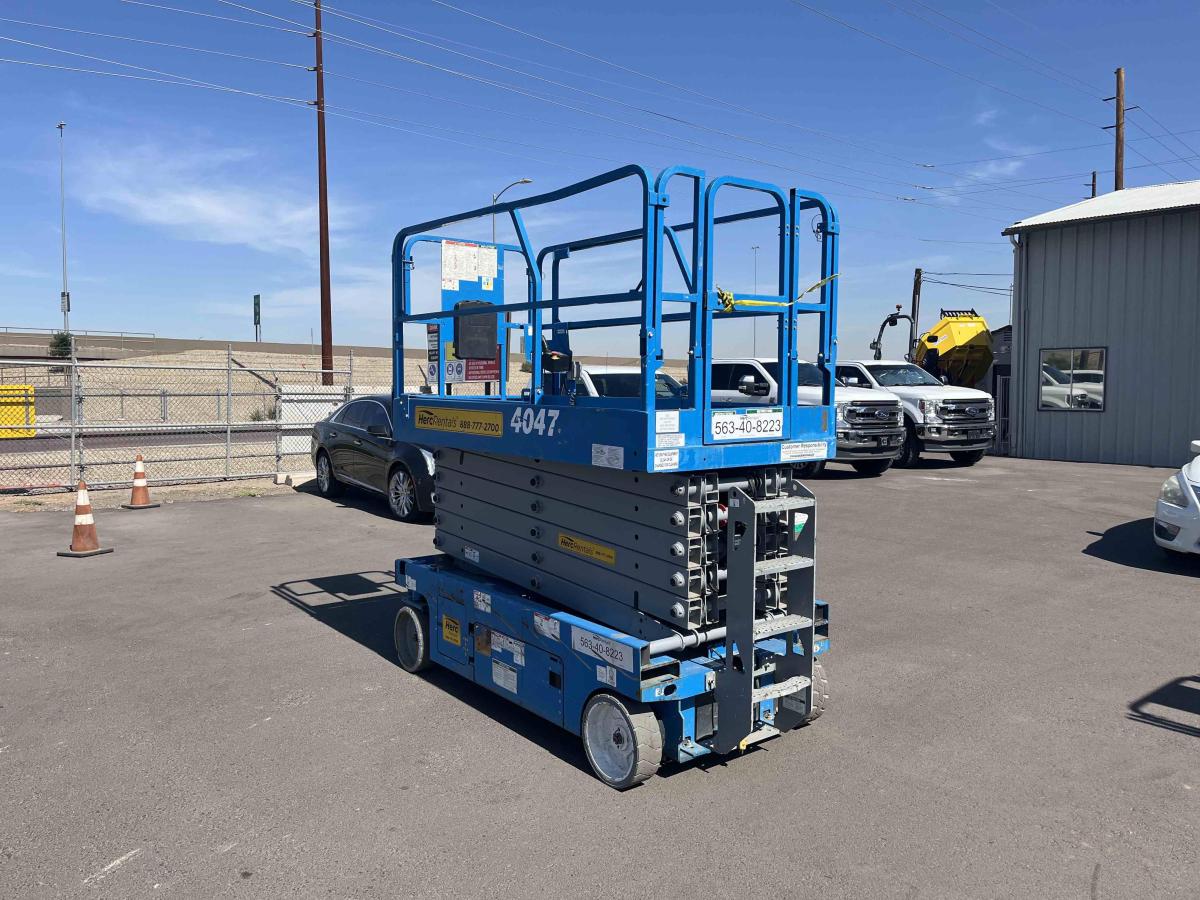 2018 Genie GS-4047-3