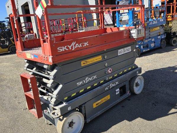 2017 Skyjack SJ4632