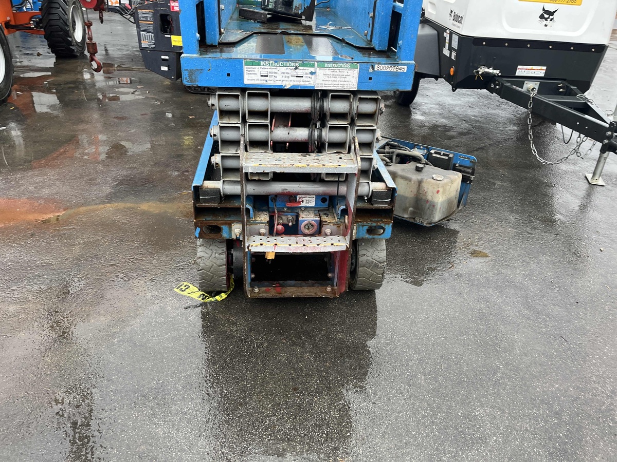 2018 Genie GS-1930-10