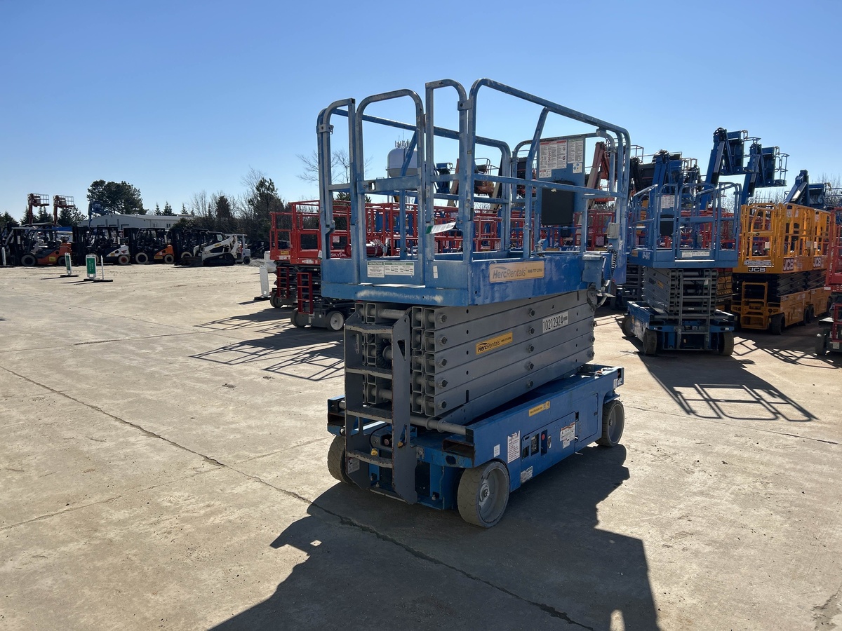 2017 Genie GS-4047-2