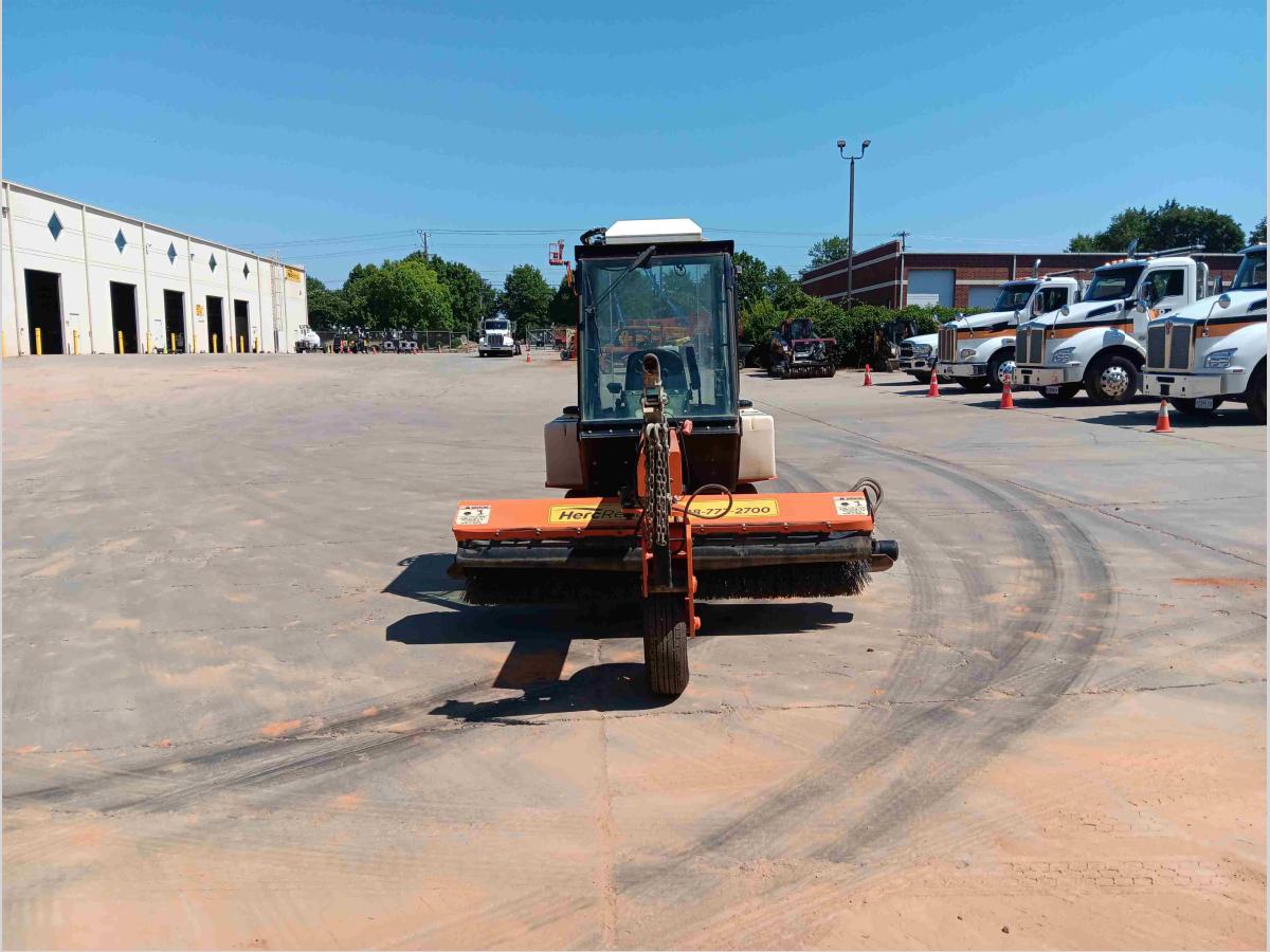 2021 LayMor SM300-4