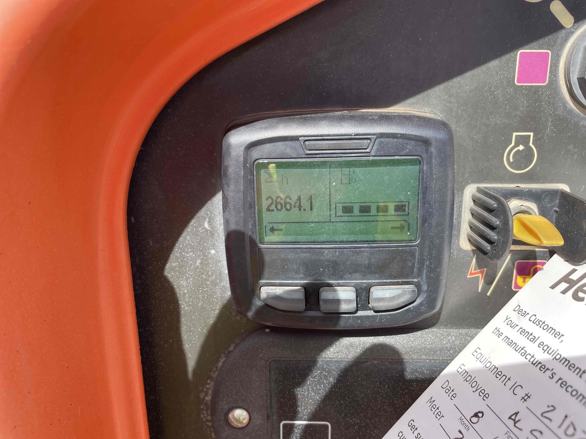 2018 JLG 460SJ-6