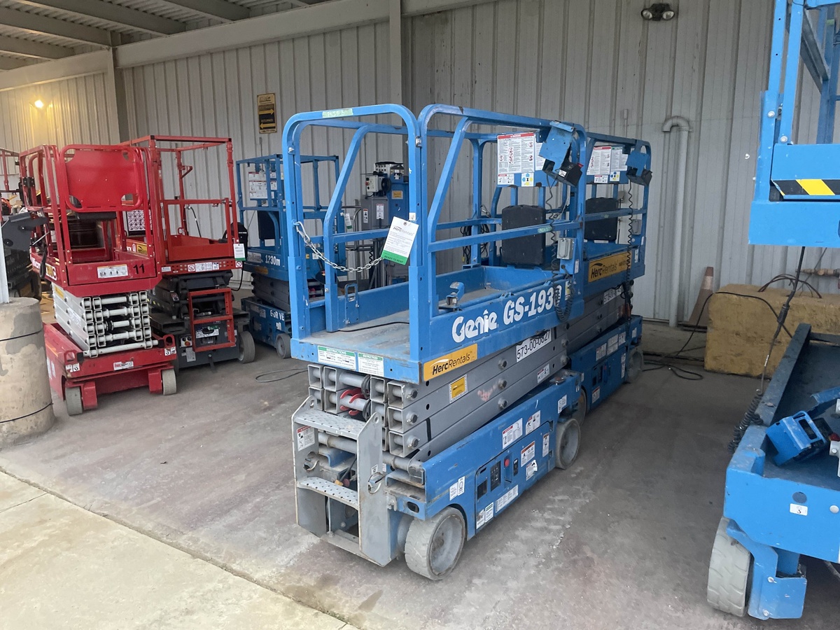 2018 Genie GS-1930-2